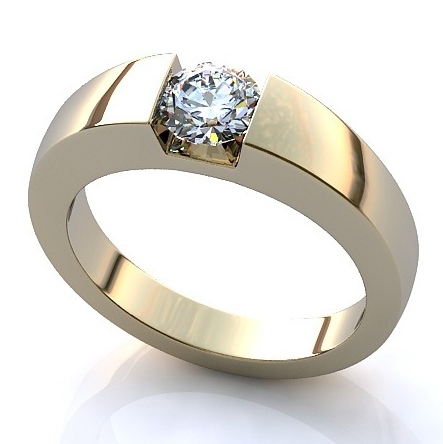 Кольцо широкое с одним бриллиантом